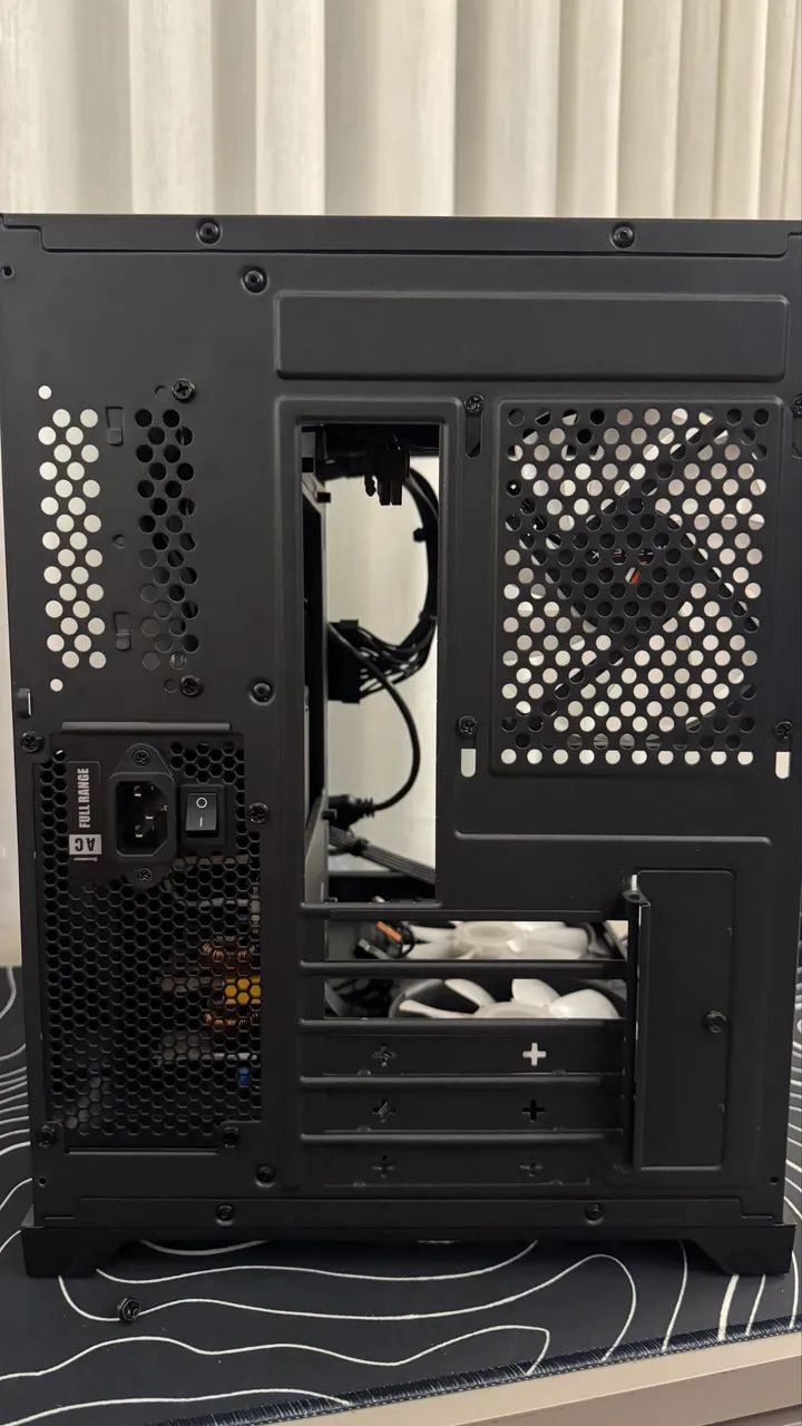 Gabinete mid tower com 6 coolers já instalados  - Foto 4