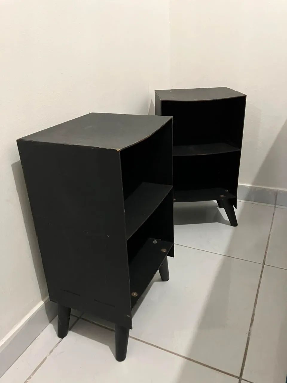 Vendo 2 Criados mudos  - Foto 2