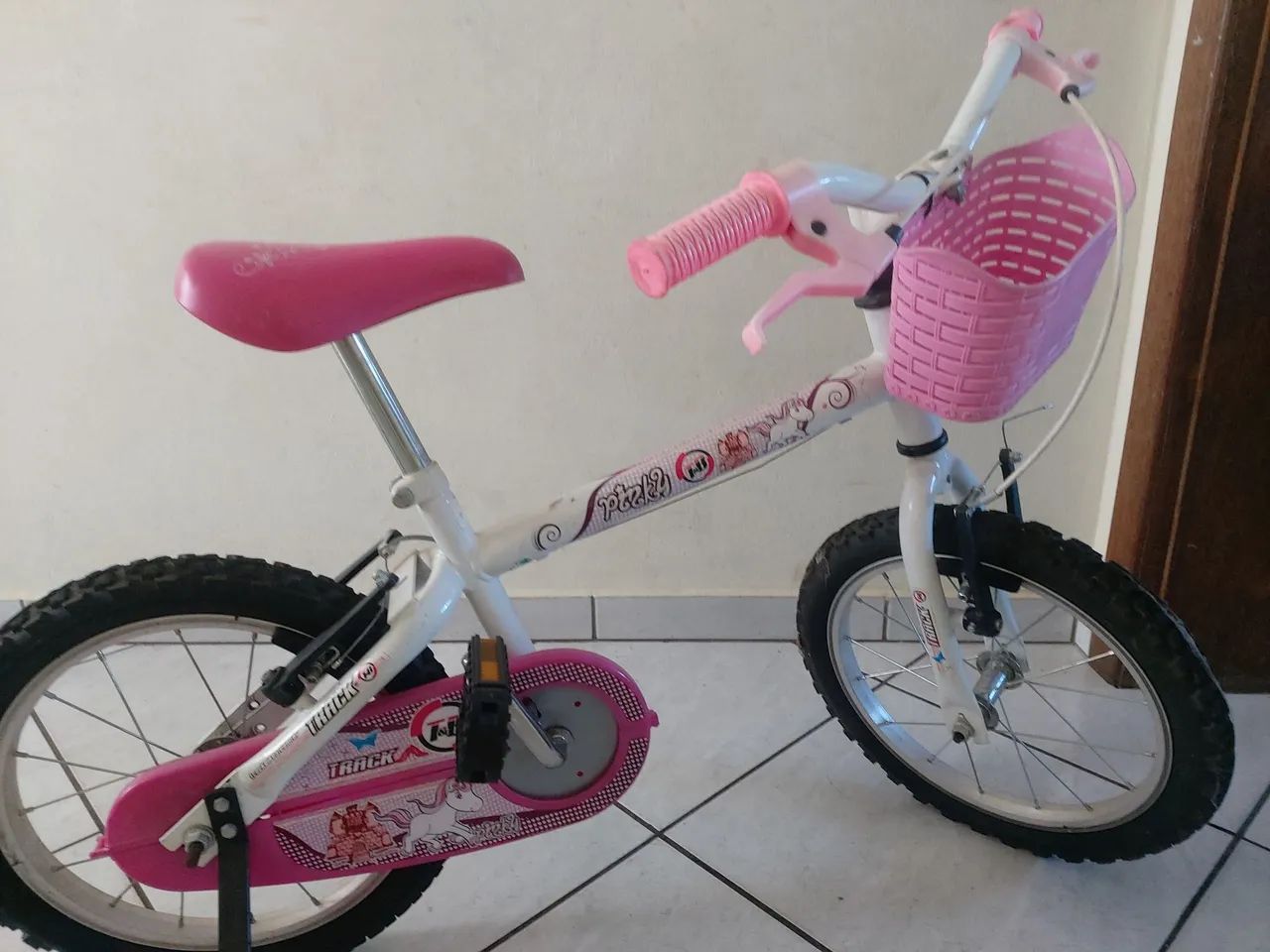 Bicicleta feminina track conservada