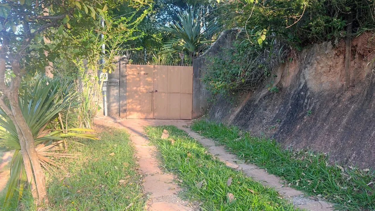 Seu Refúgio de Natureza e Sossego: Linda Granja com 4.862 m² - Foto 2
