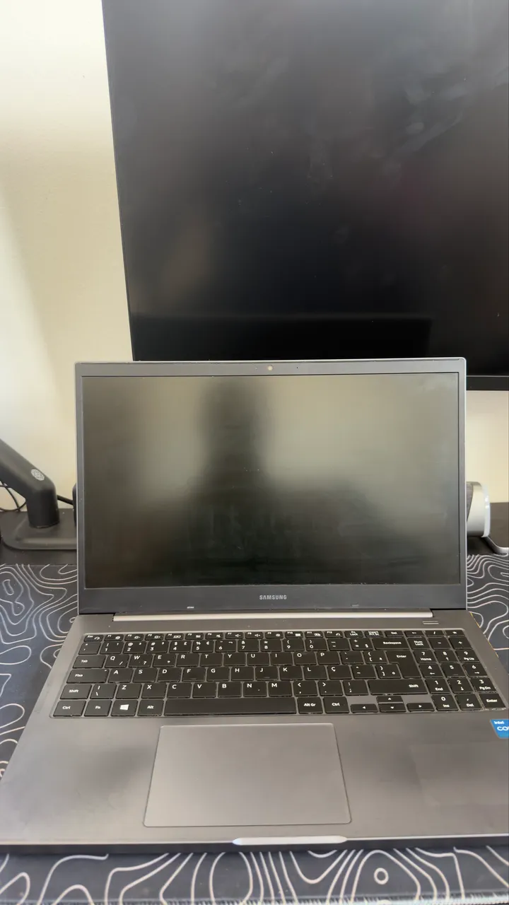 Notebook LENOVO - CORE i5 / 512GB SSD NVMe/ 8GB RAM. - Notebooks