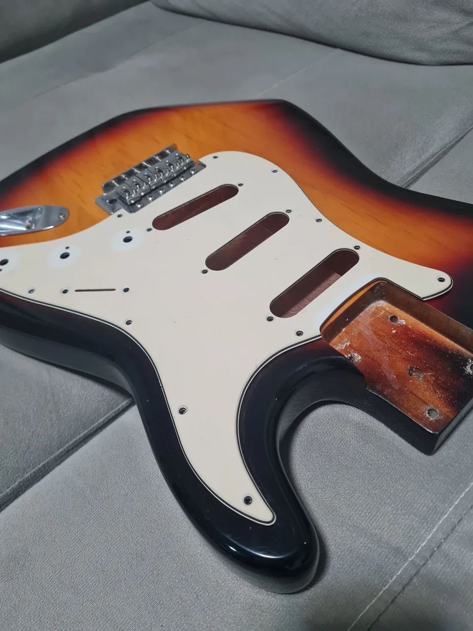 Corpo Stratocaster 