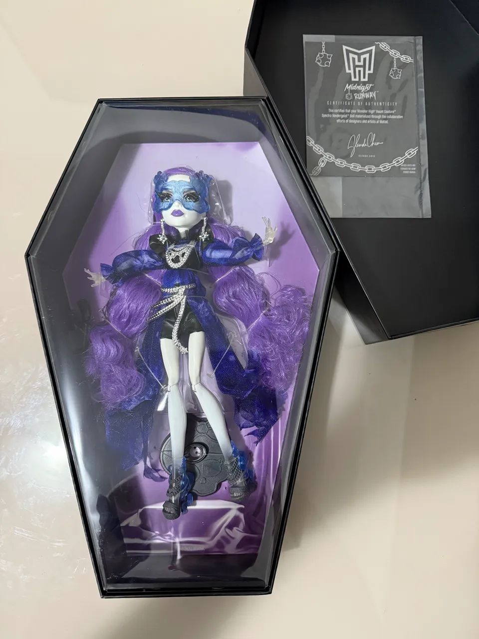 MONSTER HIGH HAUNT COUTURE MIDNIGHT RUNWAY SPECTRA VONDERGEIST