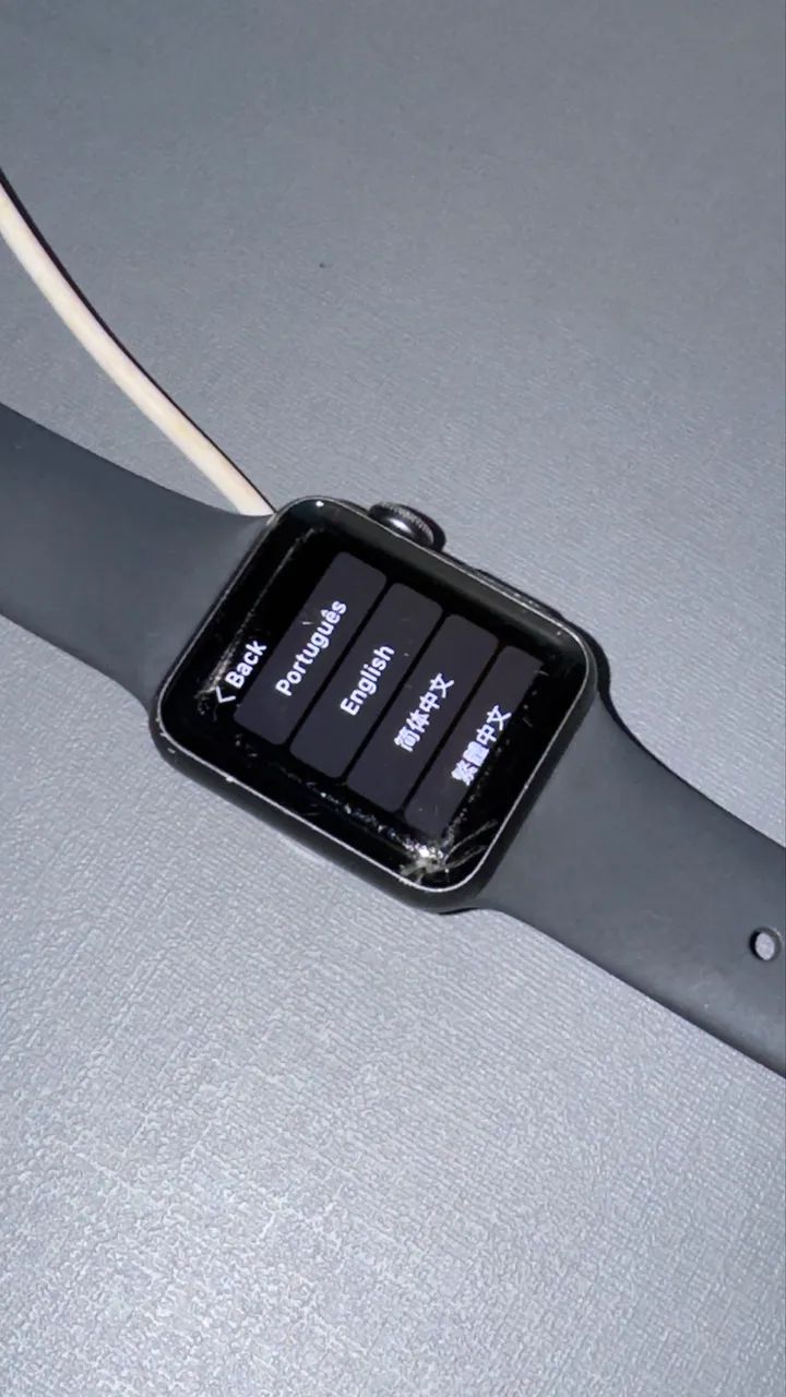 Apple Watch Series 3 38mm - Smartwatches - Vista Alegre, Curitiba