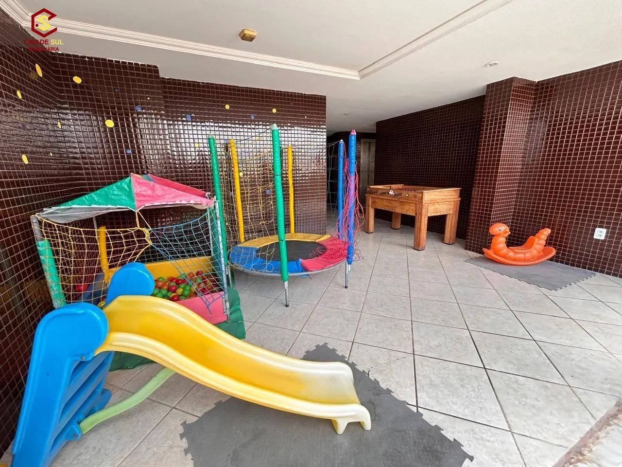 Apartamento a venda no Brisamar 1