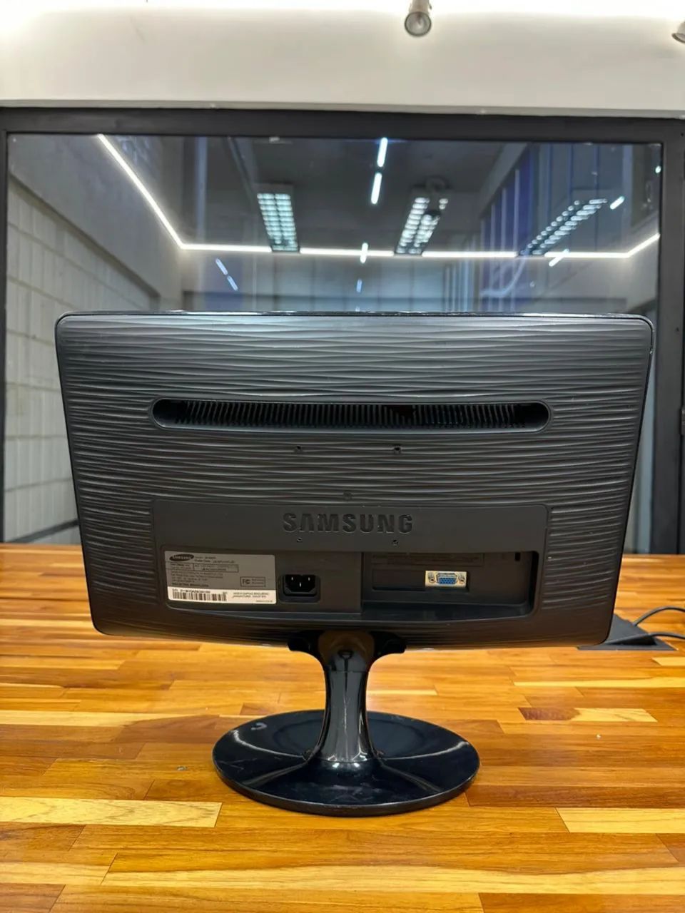 Monitor Samsung B1930N 18,5? - Ótimo Estado - Foto 5