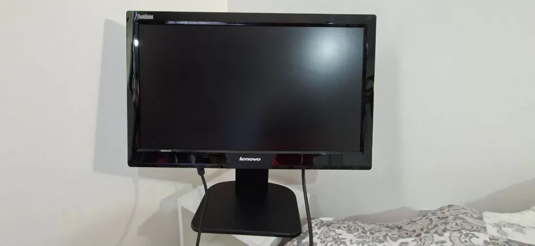 Monitor 19" Lenovo Thinkvision - Foto 4