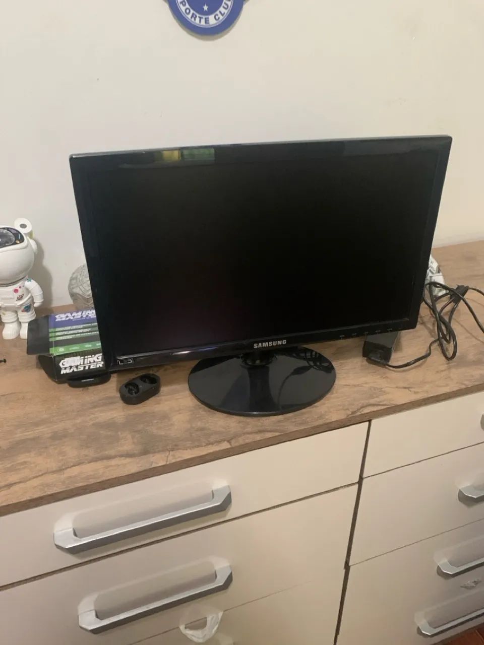 Vendo monitor de pc Samsung semi novo 20 polegadas