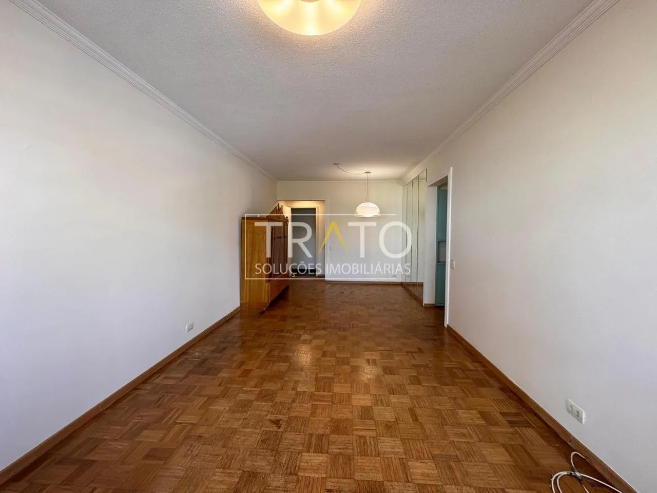 Apartamento à venda com 3 dormitórios na Chácara da Barra