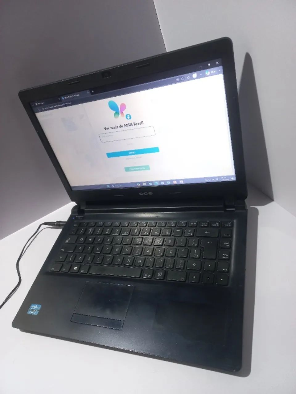 Notebook CCE i3 1.80GHz 4GB 500GB com Office