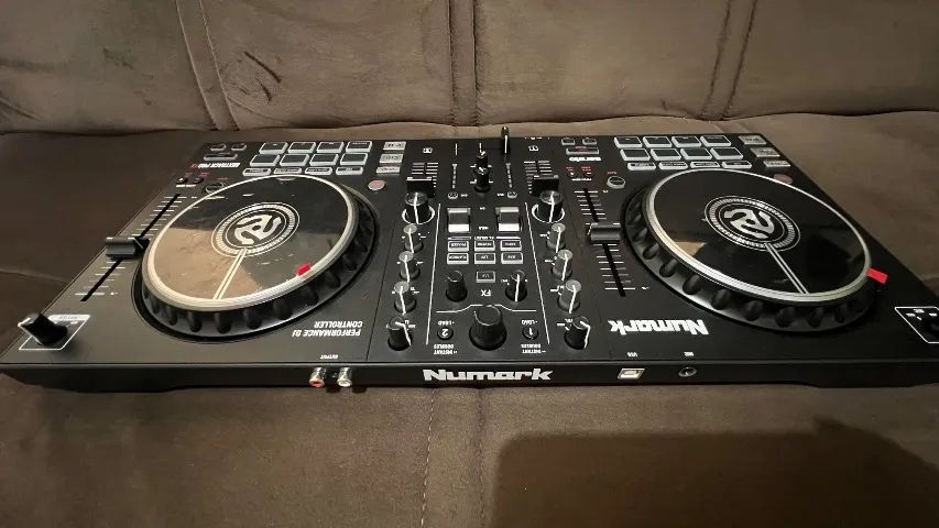 Controladora de DJ numark mix traço pro fx - Foto 4