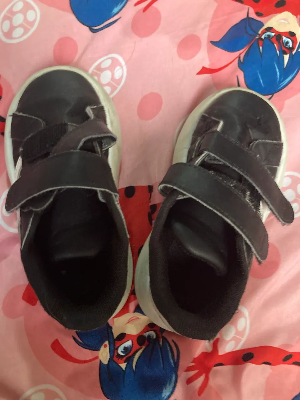 Combo Calçados Infantil - Tênis Adidas + Crocs Glitter (Original) - Foto 2