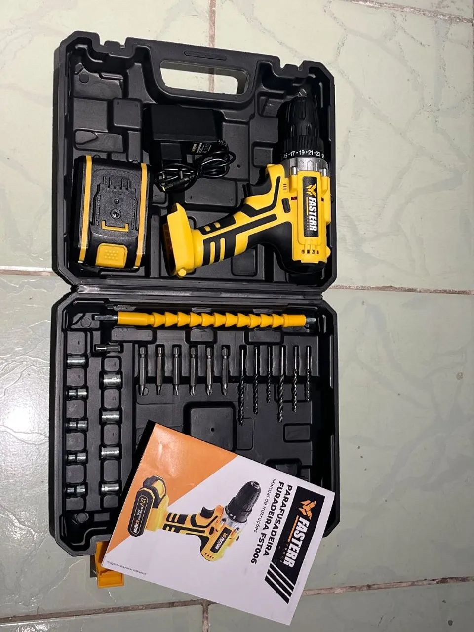 Kit de Furadeira e Parafusadeira  - Foto 2