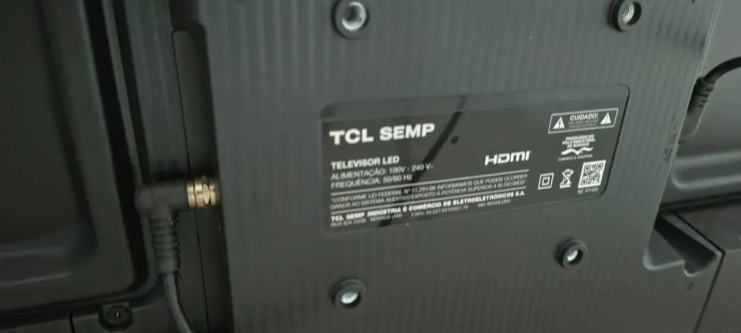 TV Semp 43 polegadas.