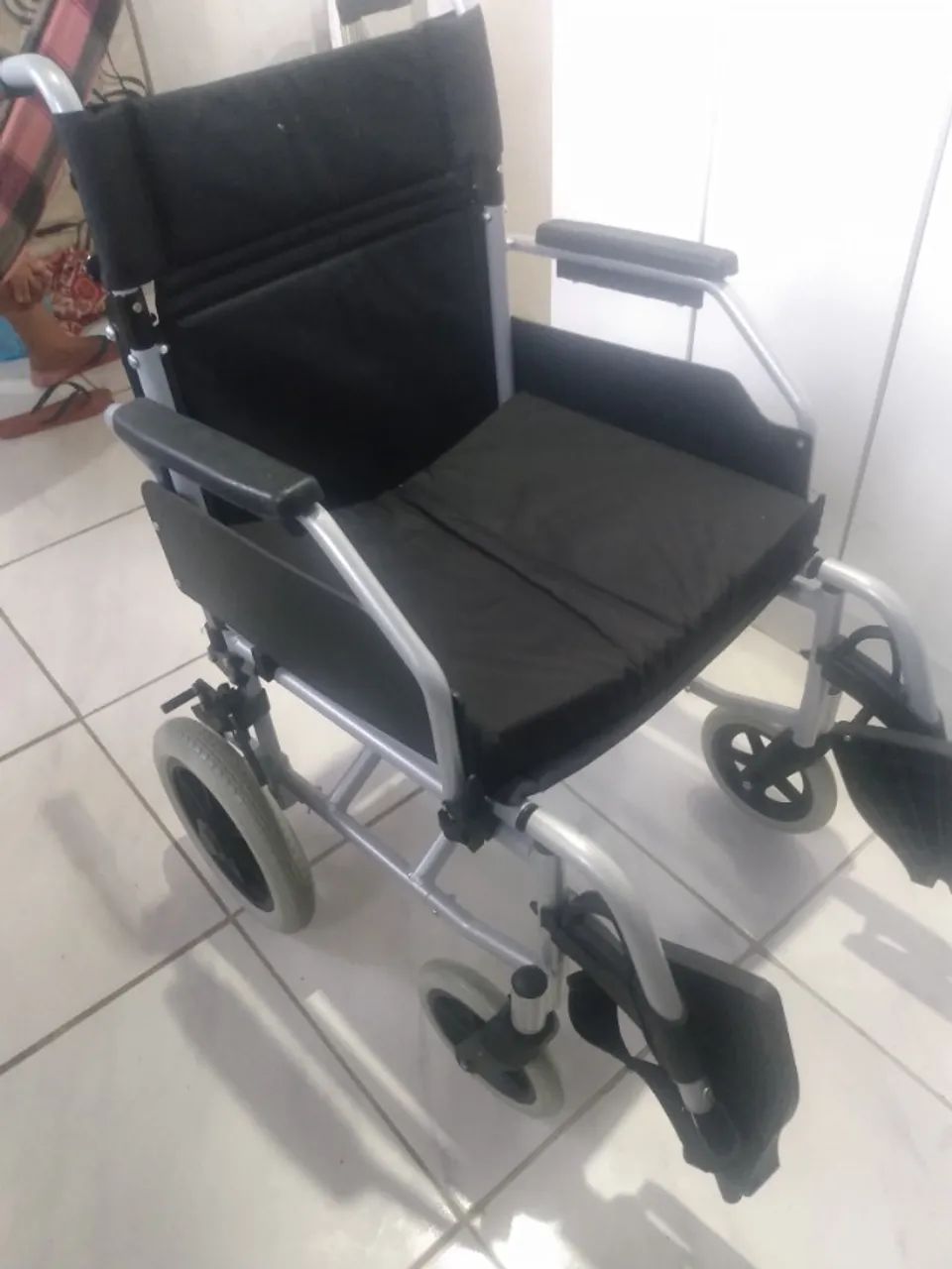 Cadeira de Rodas - Ótimo Estado - Foto 3