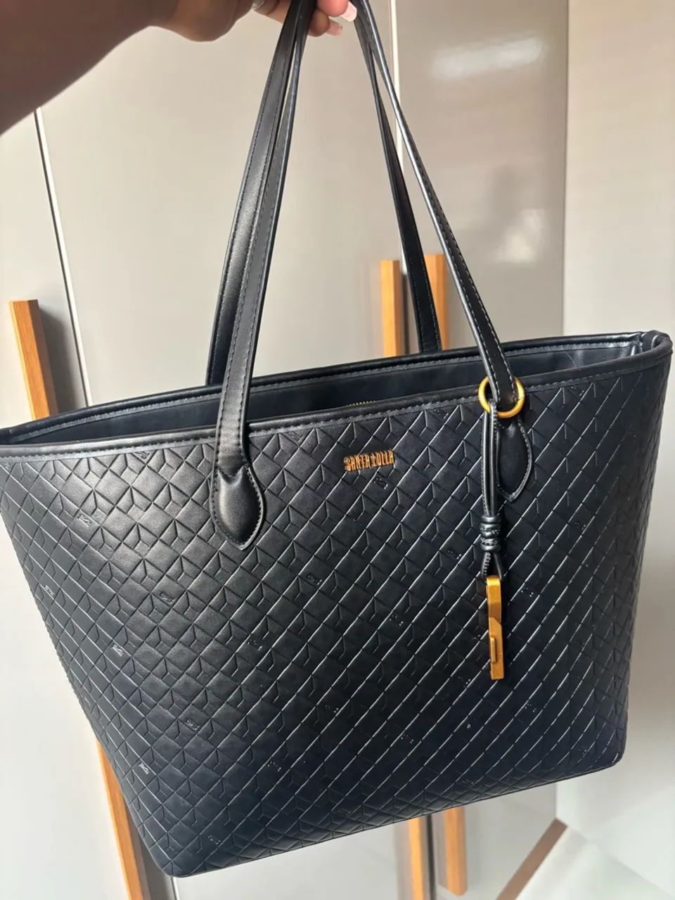 Bolsa Santa Lola 