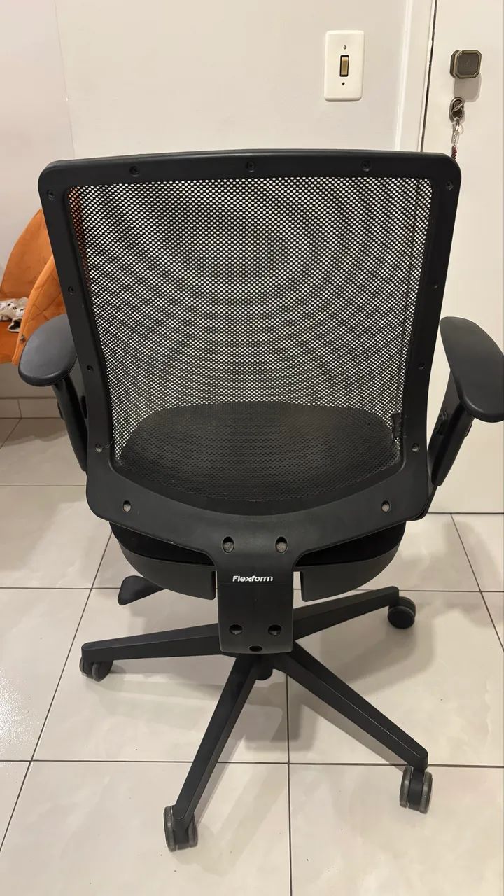 Cadeira de Escritório - flexform - Foto 2
