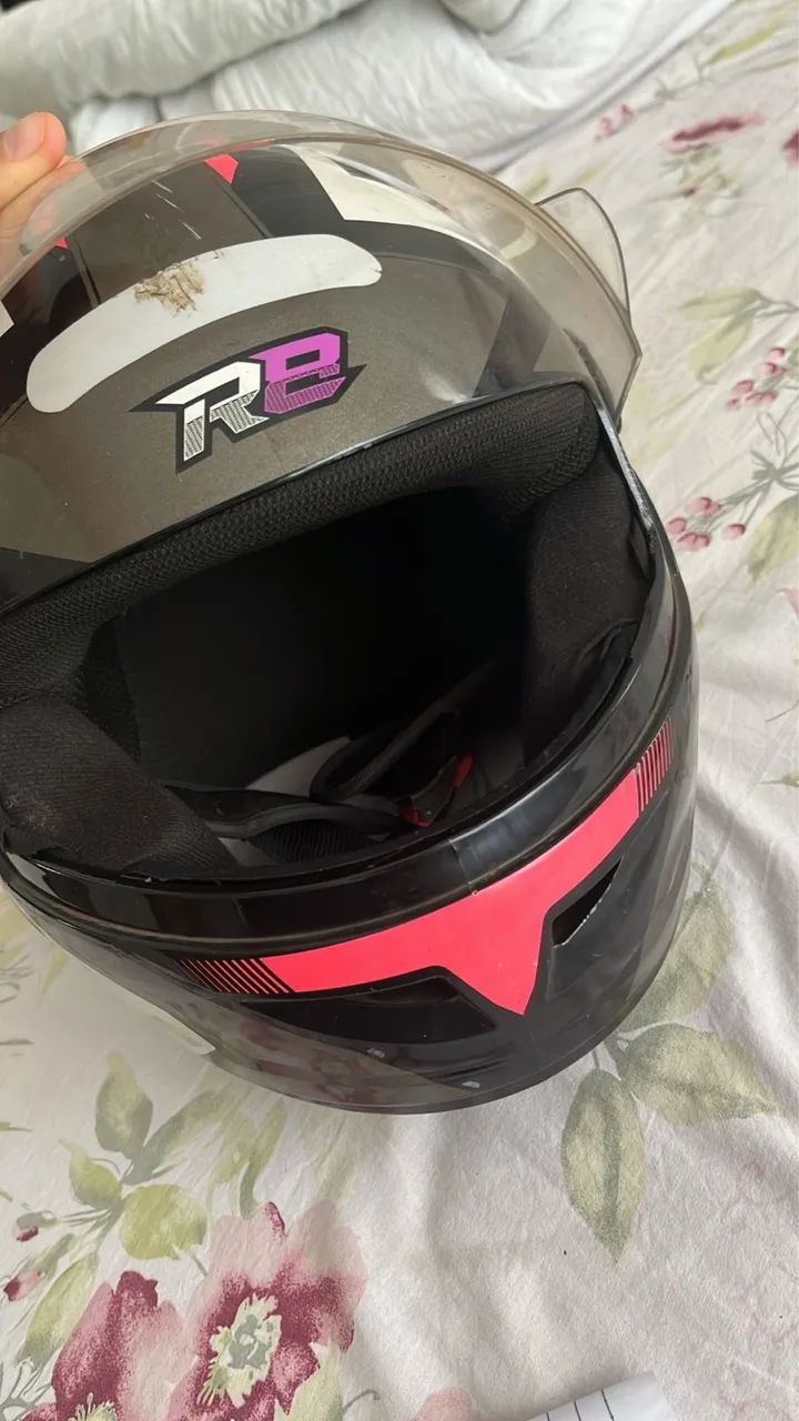 Capacete