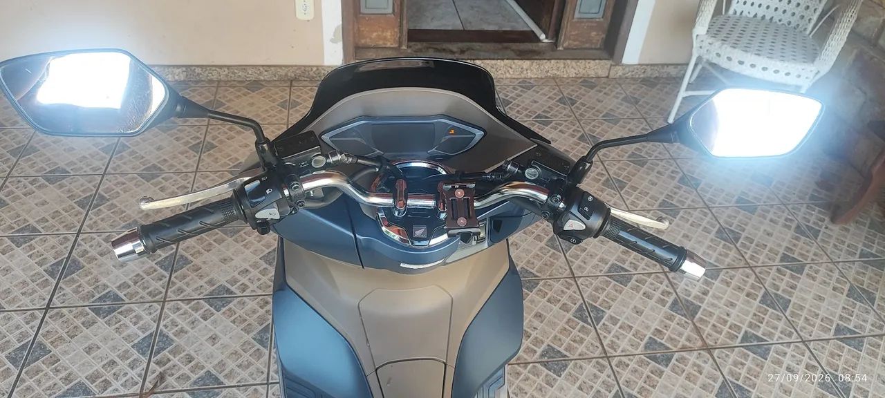 PCX DLX - Foto 3
