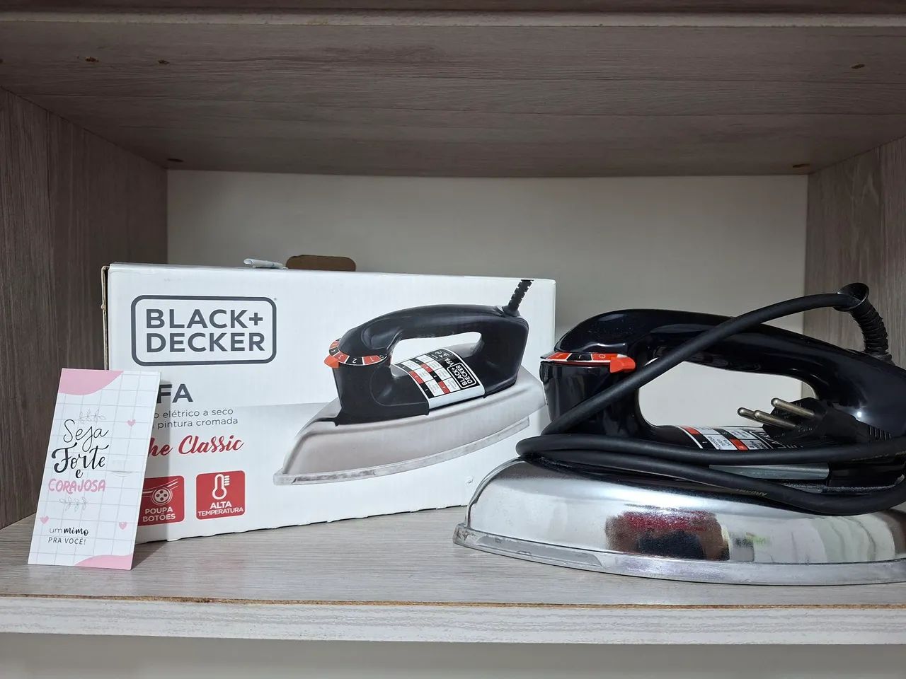 Ferro Black + Decker - Na caixa
