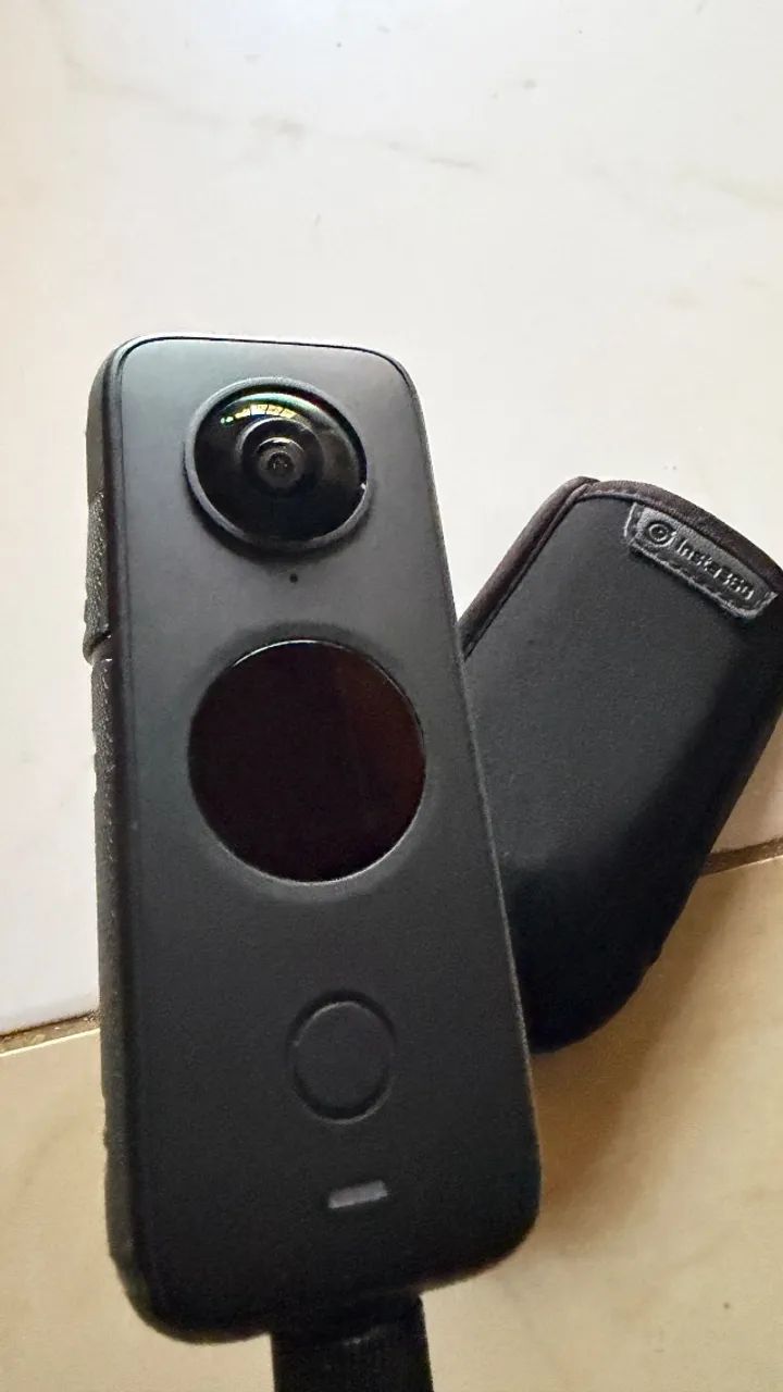 Câmera Insta 360 One X2 - Foto 4