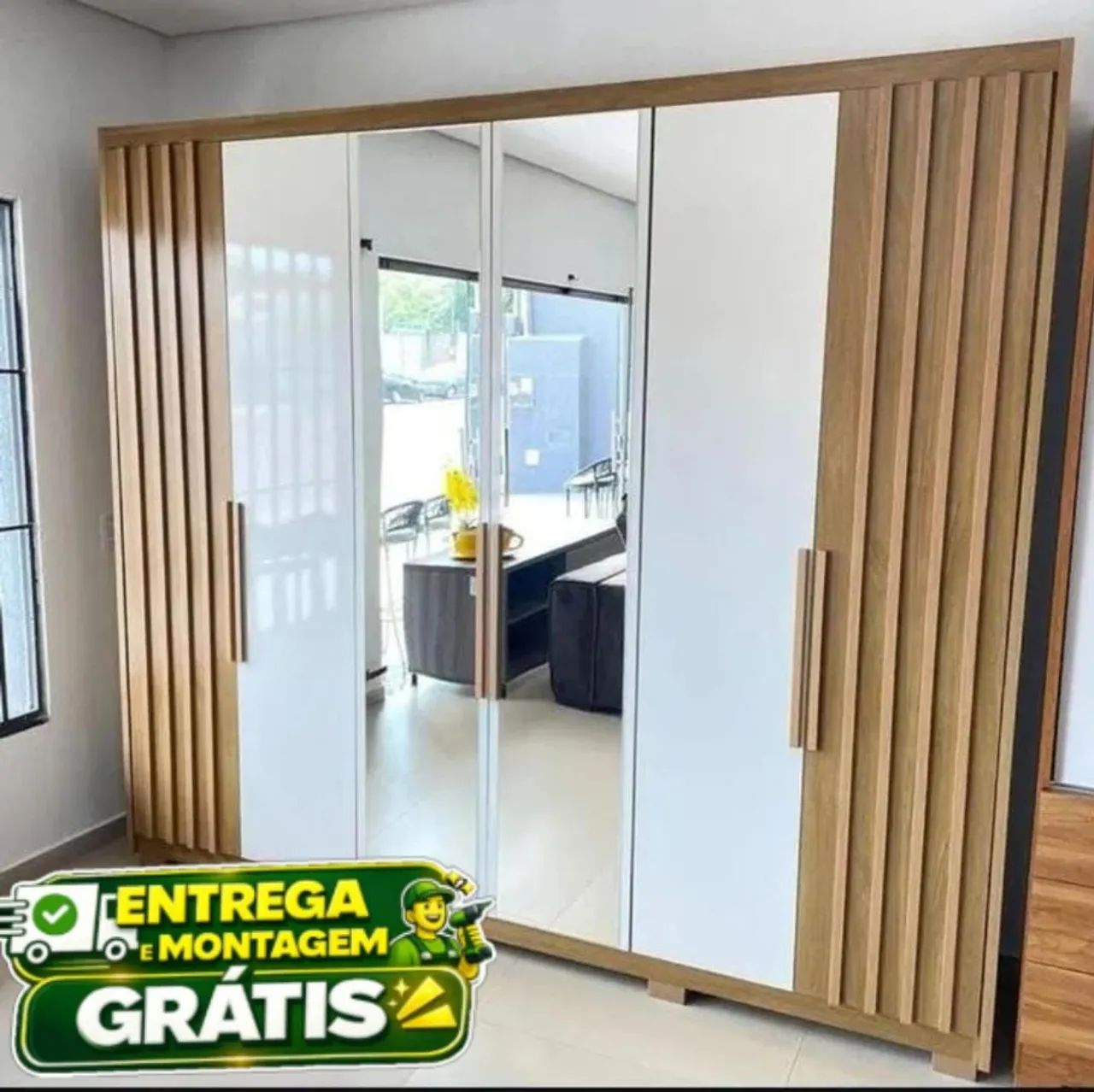 Guarda roupa Araguaia com espelho 