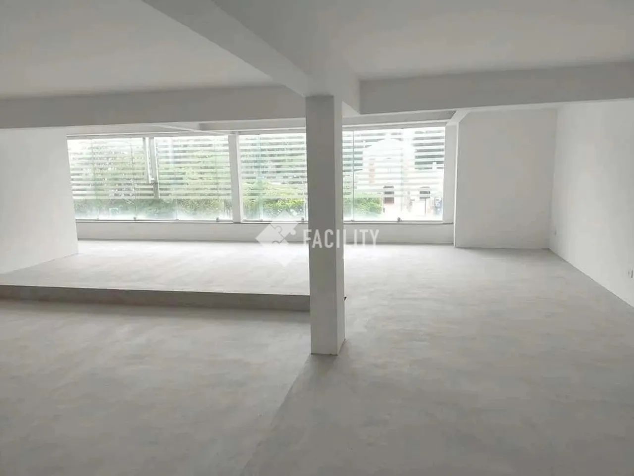 Prédio comercial para locação na Faria Lima