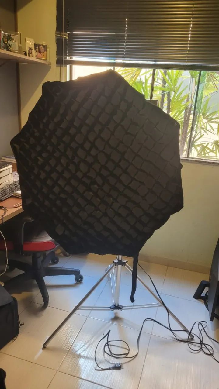 Kit Completo Iluminação de Estúdio | LED com controle + Octabox com grid + Tripé - Foto 5