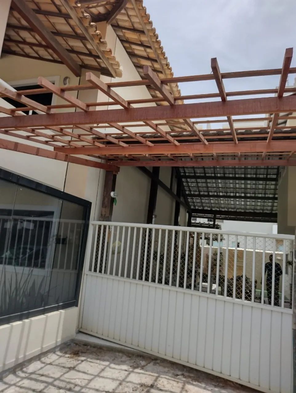 EXECUTO SERVIÇOS:CARPINTEIRO,PEDREIRO,PINTOR DE PAREDE,ACENTAMENTO DE PISO E PORTAS. - Foto 5