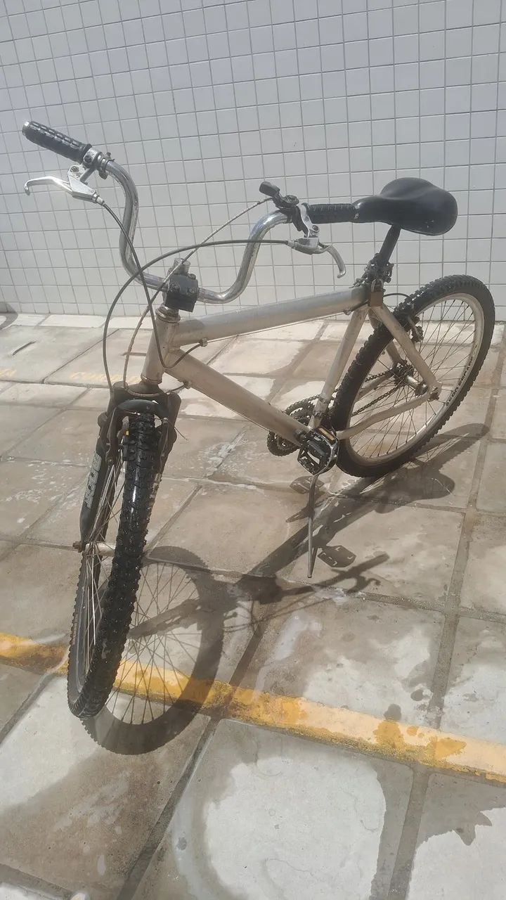 Bicicleta aro 26 alumínio  - Foto 3