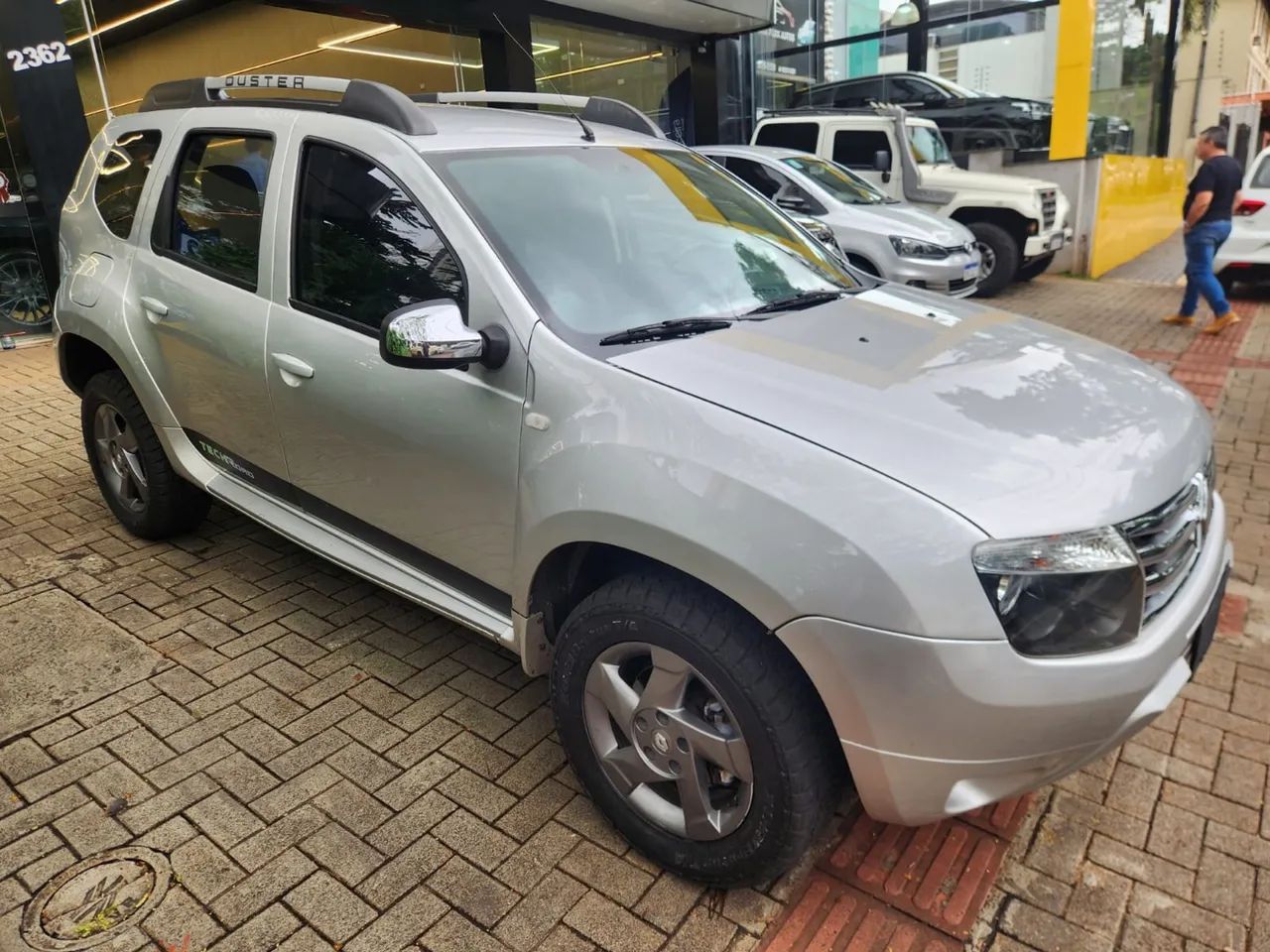 Renault Duster Dynamique 2.0 Hi-flex 16V Aut. 2014