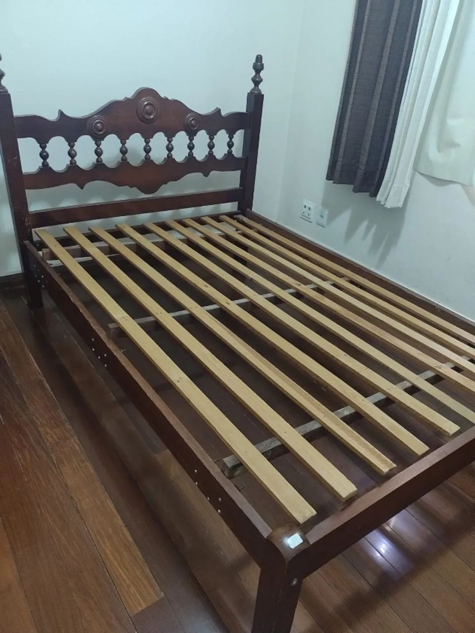 Cama de casal em bom estado. - Foto 2