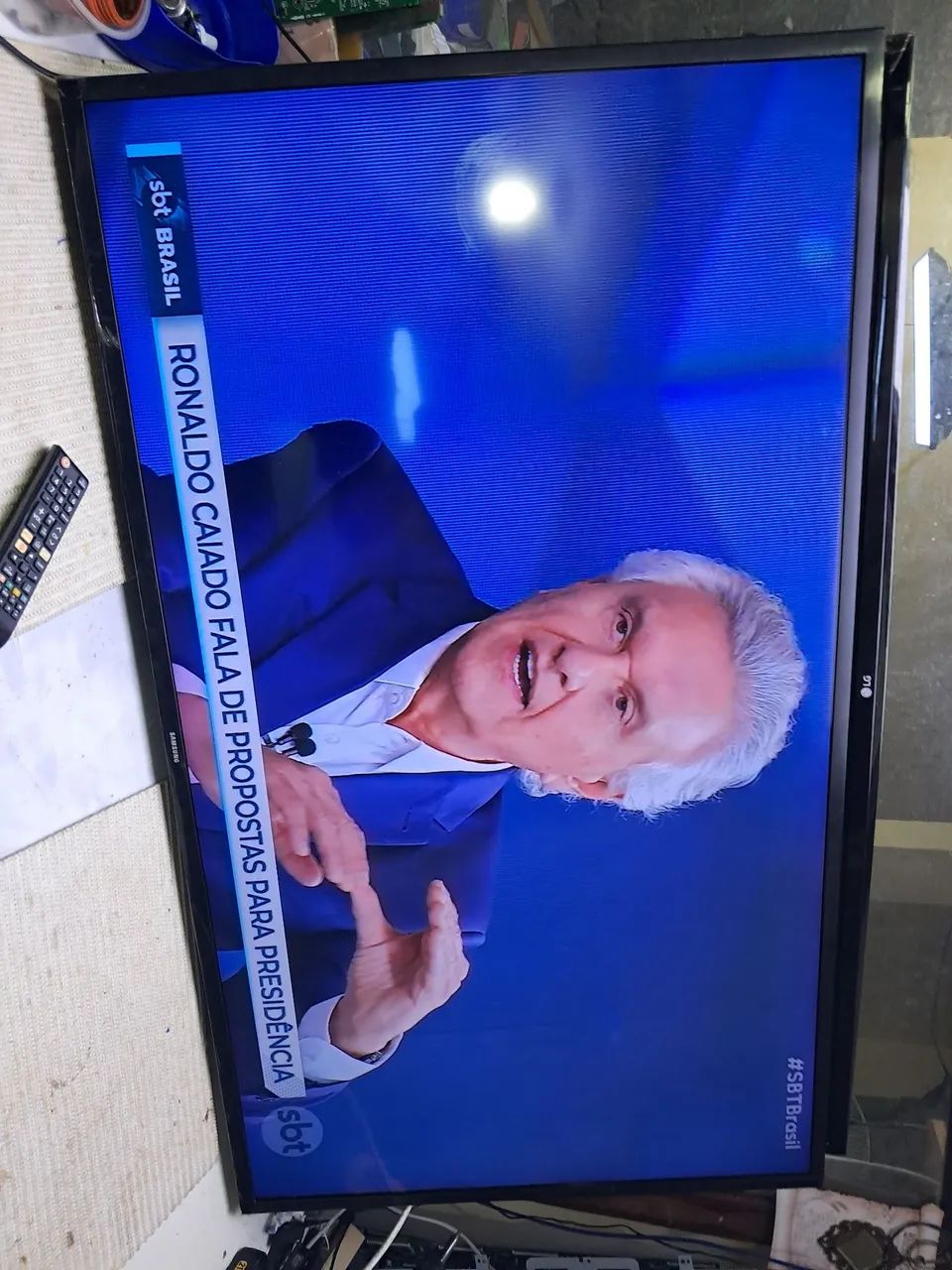 Tv sansung 49" led smart - Foto 2