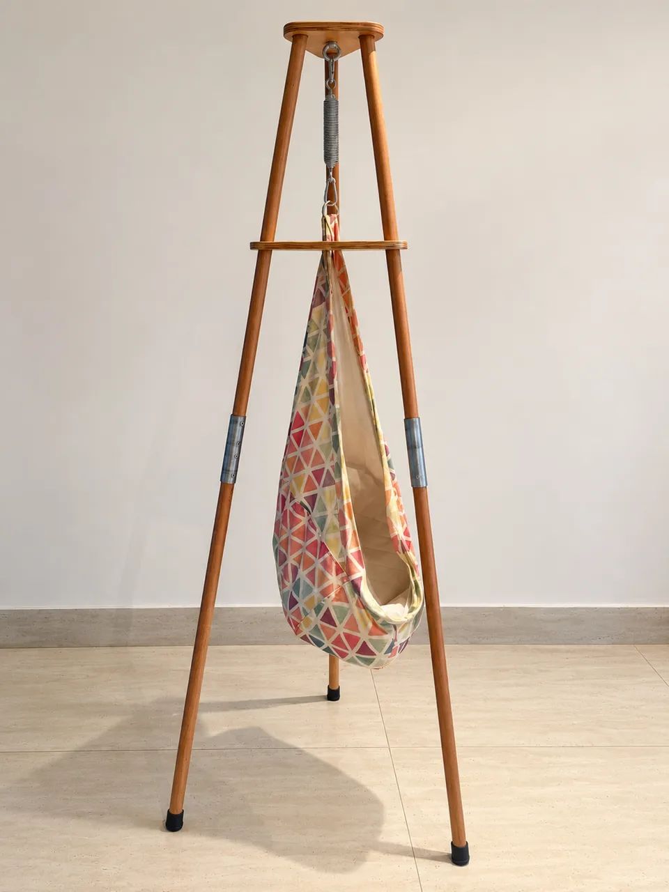 Cocoon Baby com suporte de madeira ? R$ 730 - Foto 4