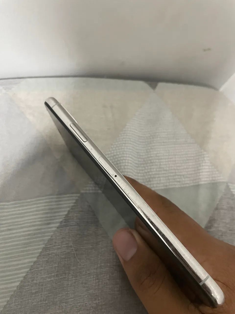 IPHONE XS MAX COM DEFEITO NA TELA - Foto 5