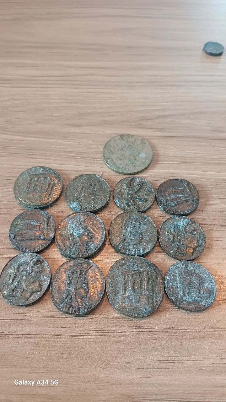 Lote 25 Moedas antigas gregas  - Foto 2