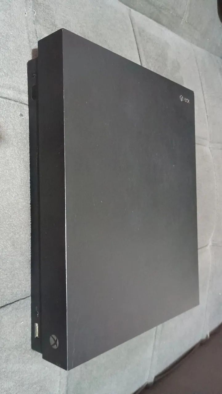 Xbox One X