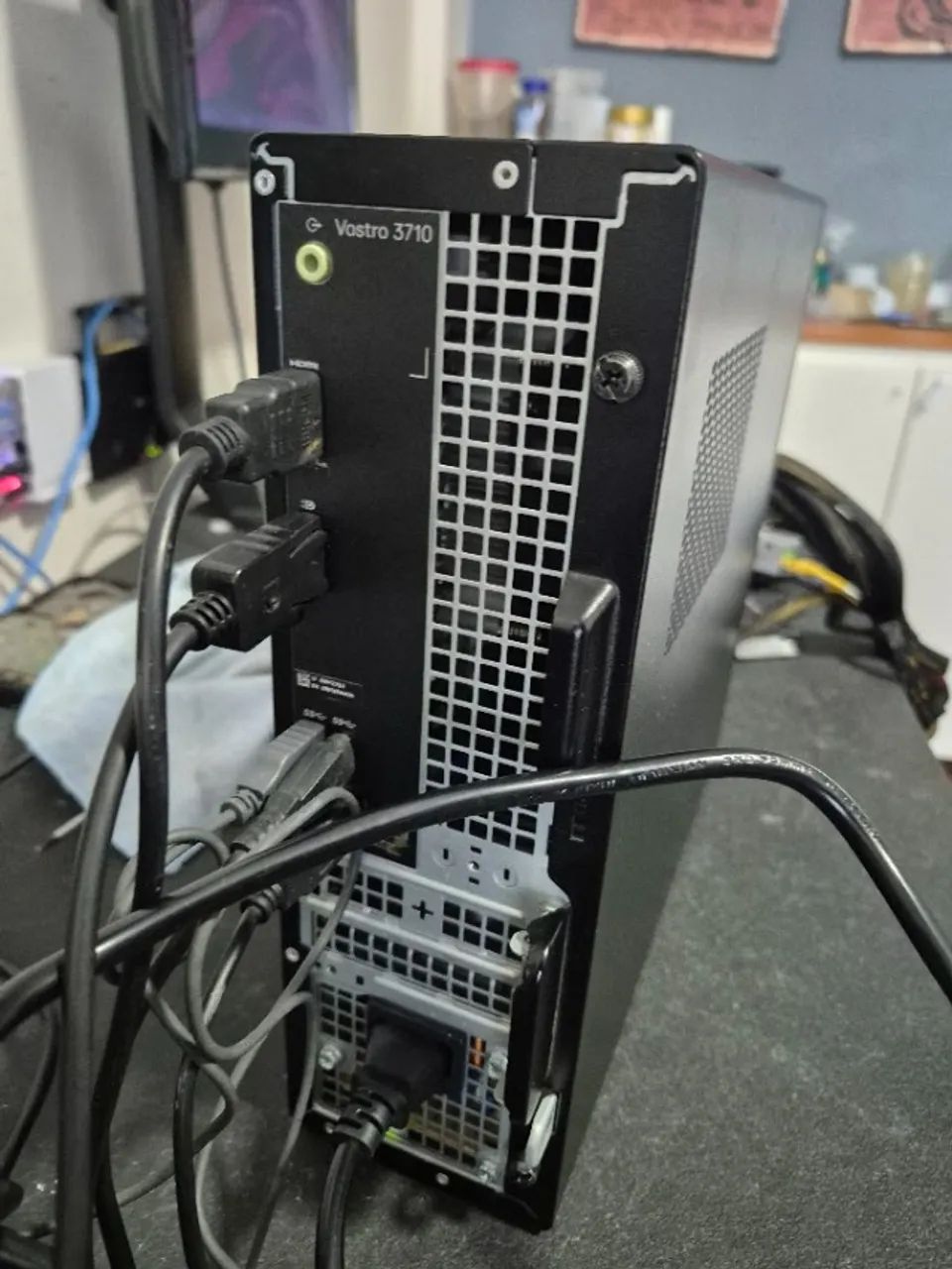 Computador Dell Vostro 3710 SFF, Intel Core I3-12100, 8GB, SSD 256GB - Foto 3