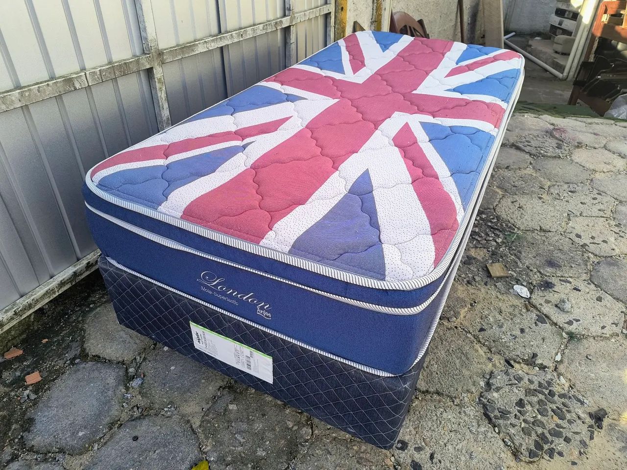 CAMA BOX SOLTEIRO COM COLCHÃO 