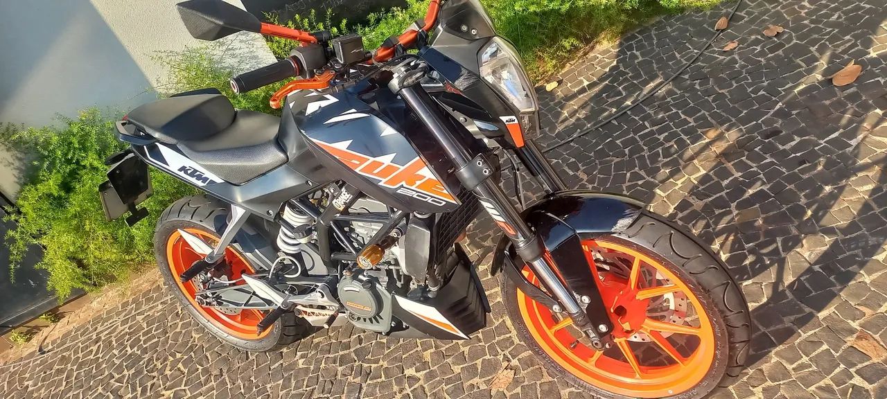 KTM DUQUE 200 