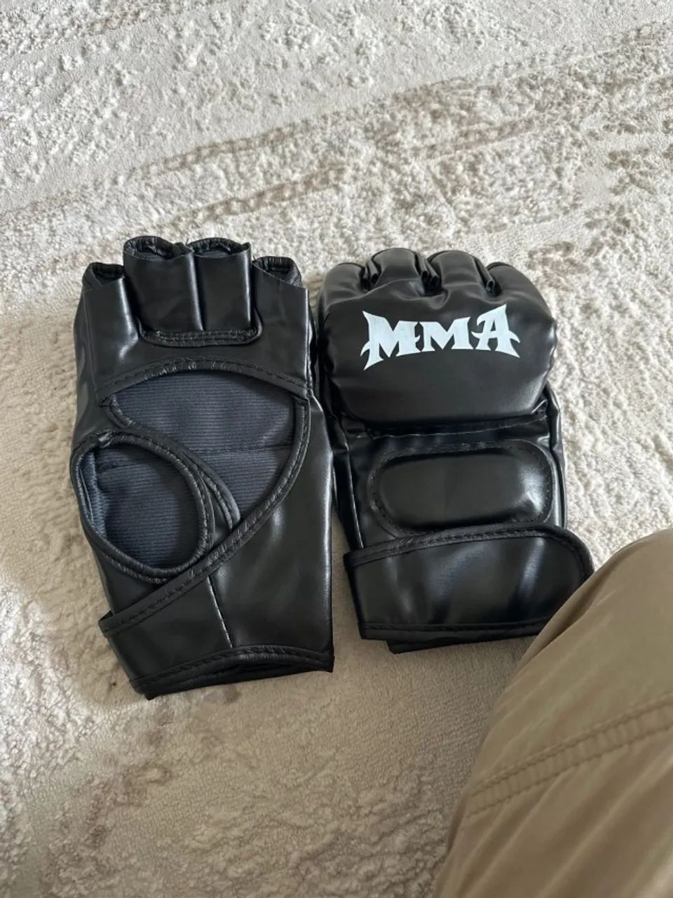 Luvas MMA nova  - Foto 2