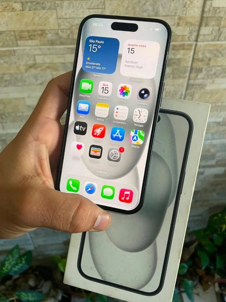 Iphone 15 128gb Preto  - Foto 2