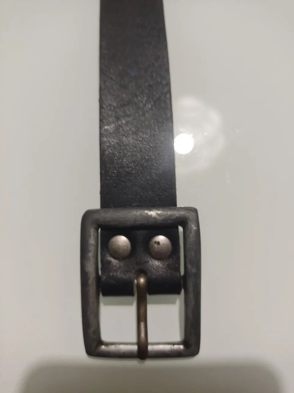 Cinto de couro preto com pedrarias  - Foto 4