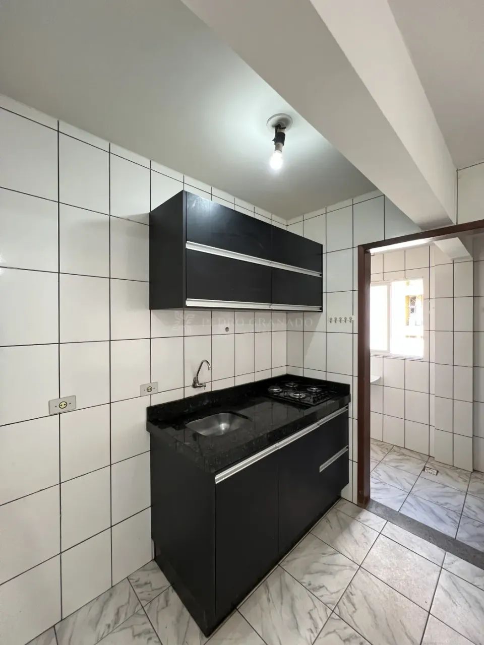 Apartamento 02 dormitórios - Zona 07 - Foto 4