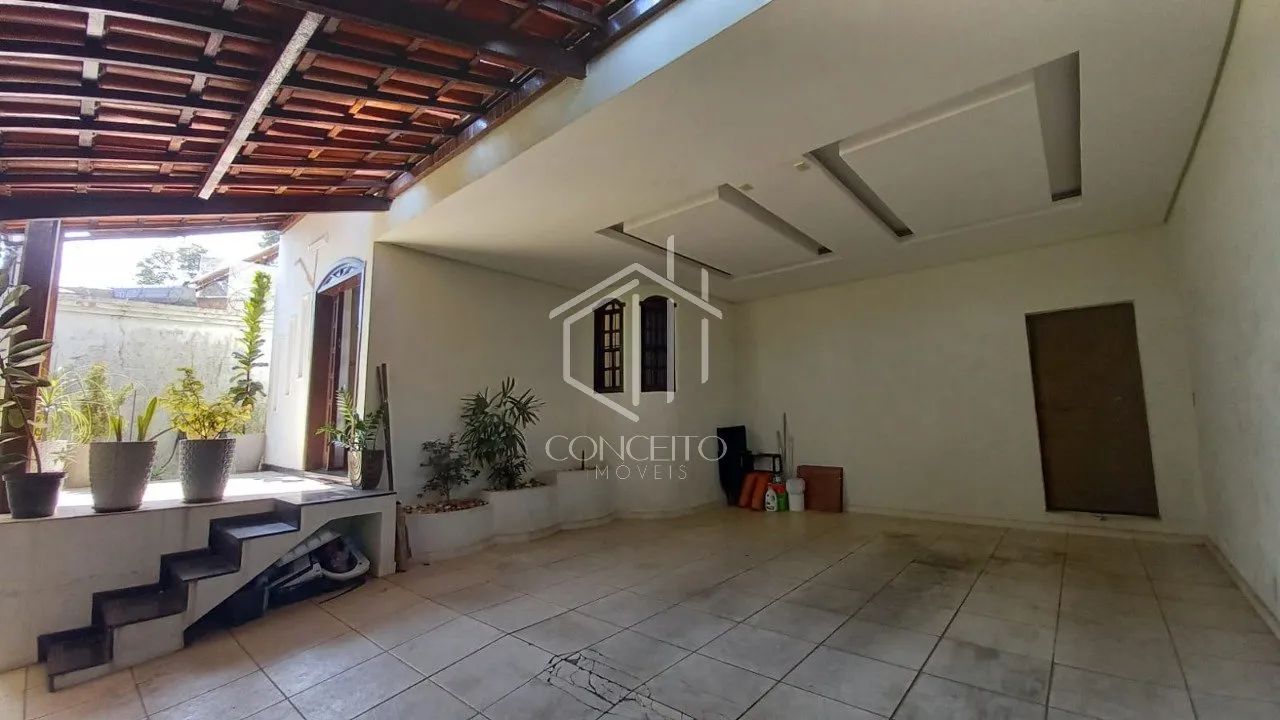 Casa com 4 quartos com habite-se - Foto 2
