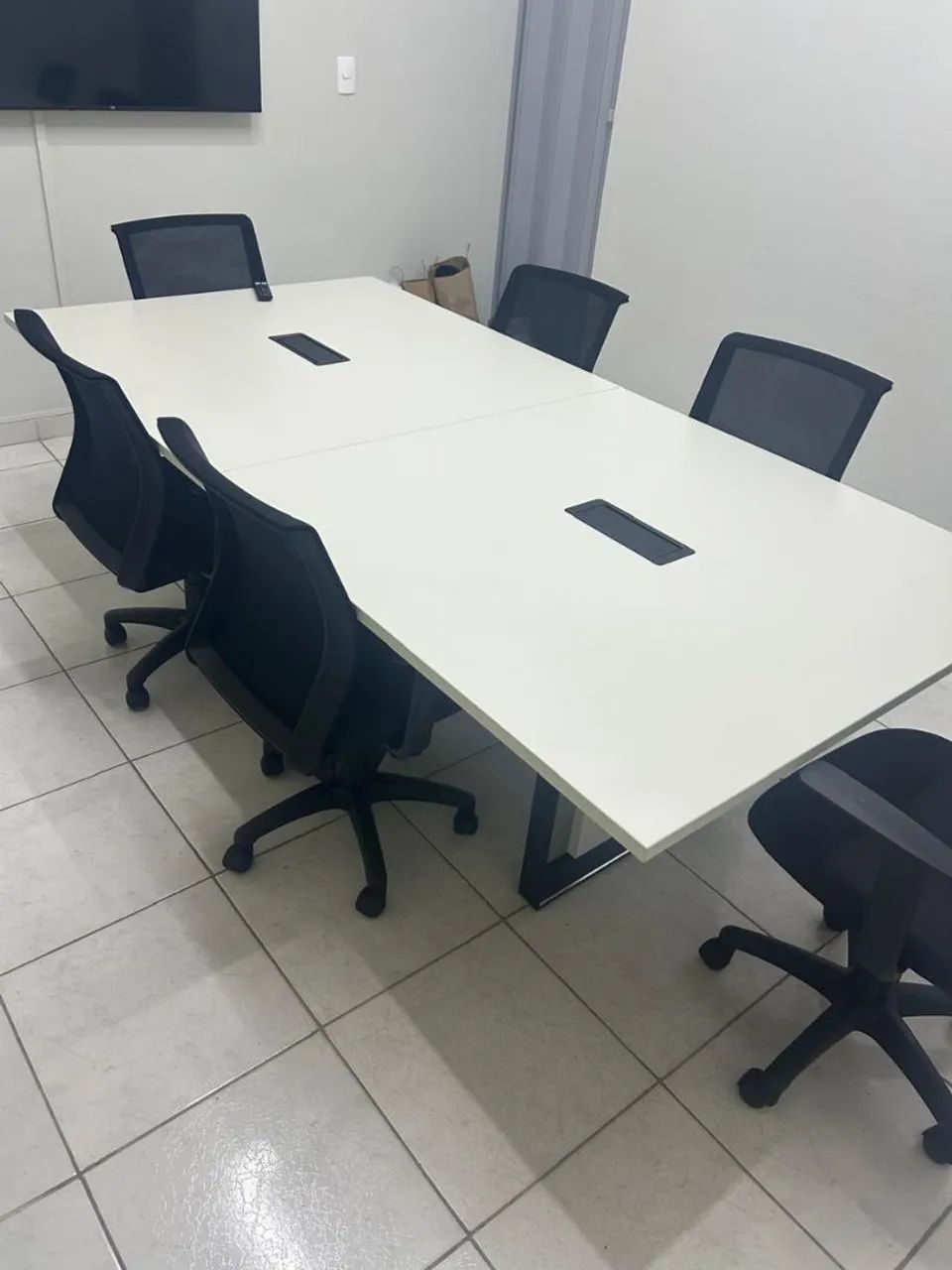 Mesa de Reunião  - Foto 3