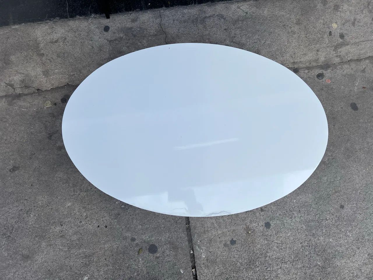 Mesa de Centro Oval com Pés de Palito  - Foto 2