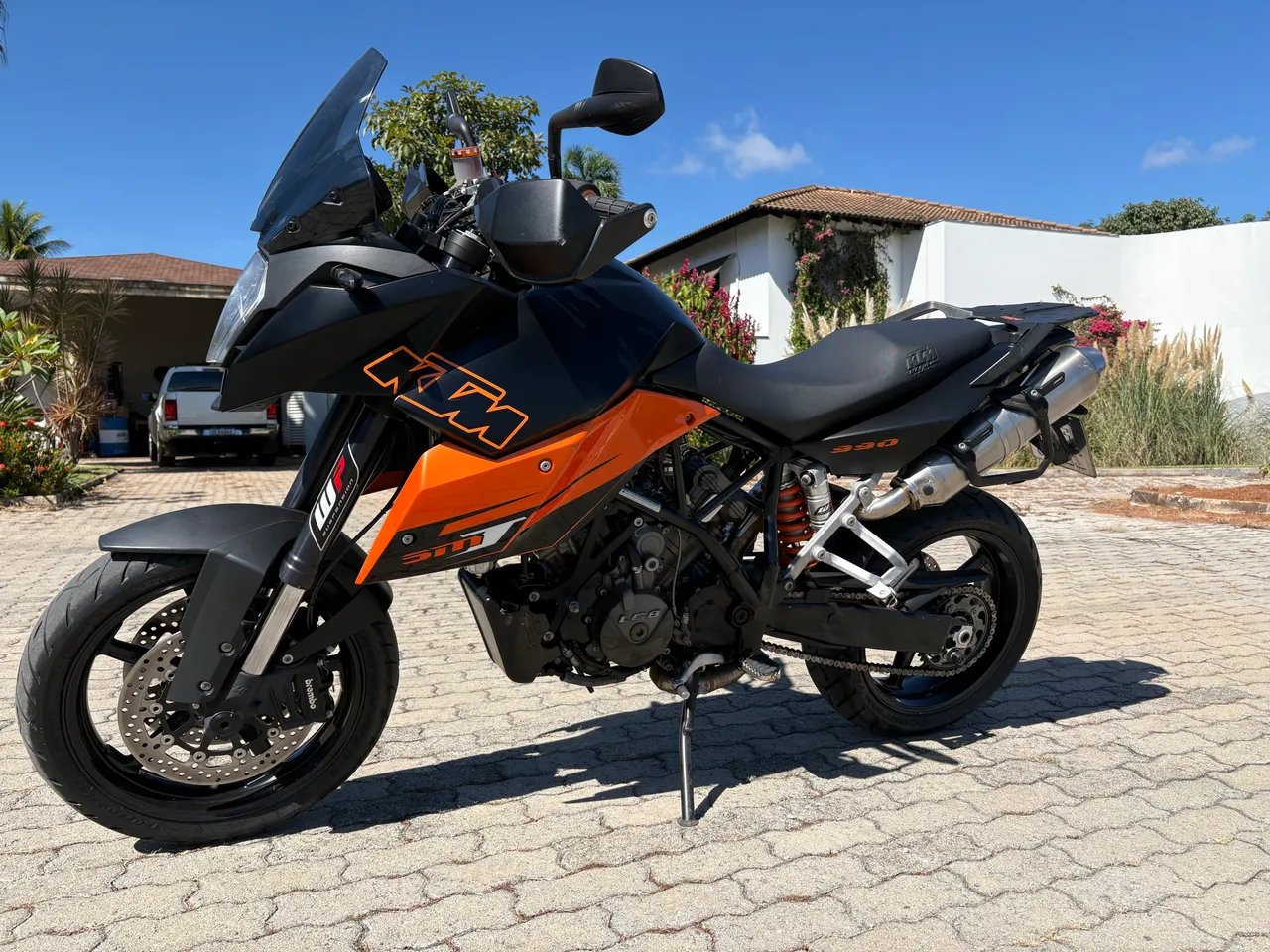 Motos KTM Supermoto 990 T no Brasil