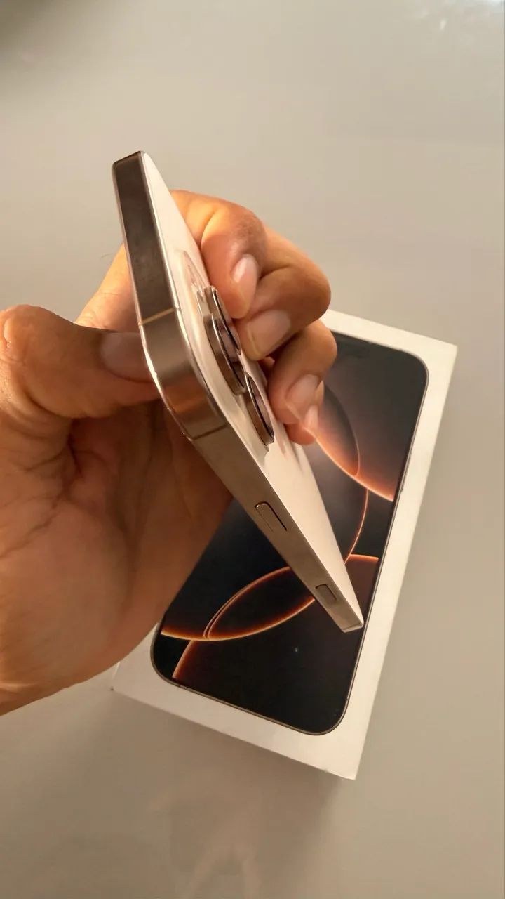 iPhone 16 ProMax  - Foto 3