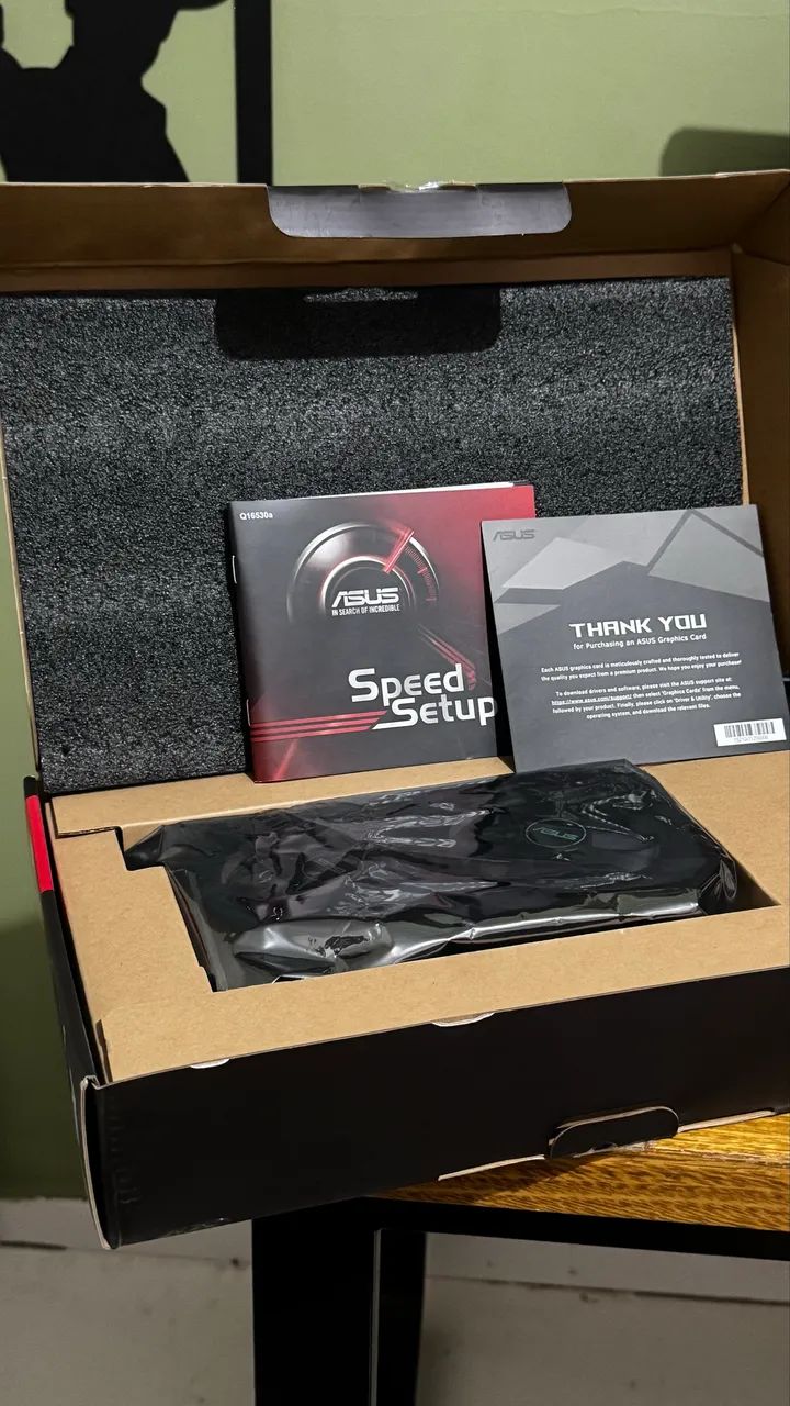 vendo Rx 7600 Asus